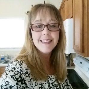 Meet your Posher, Cari